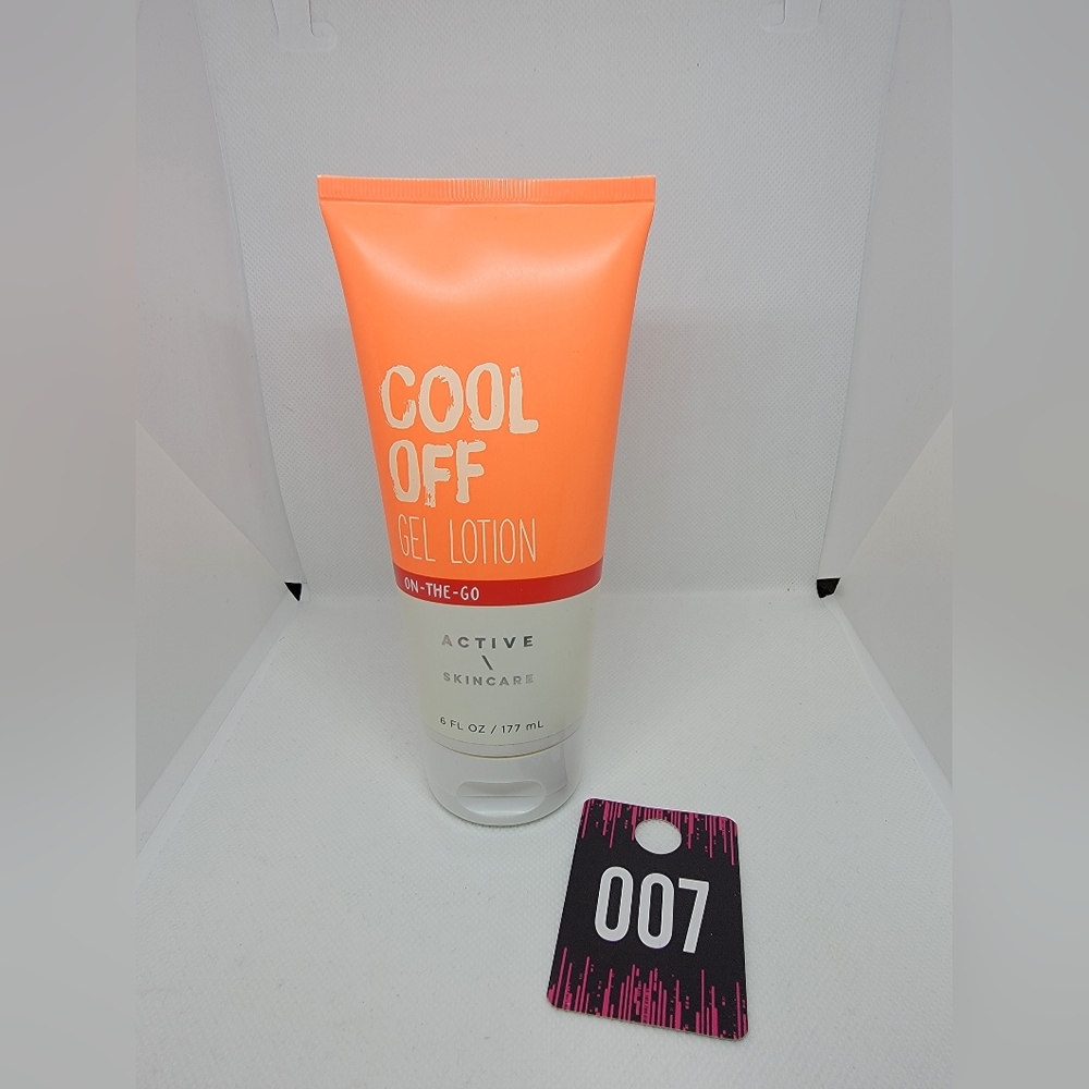 Discontinued Bath & Body Works Cool Off Gel Lotion/Active Skin Care
